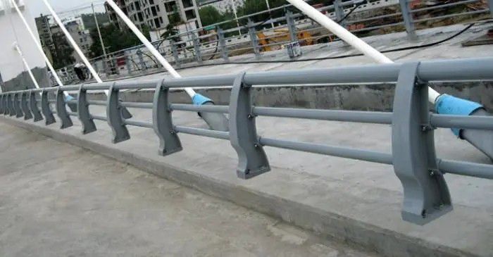 靖江铝合金桥梁防撞护栏